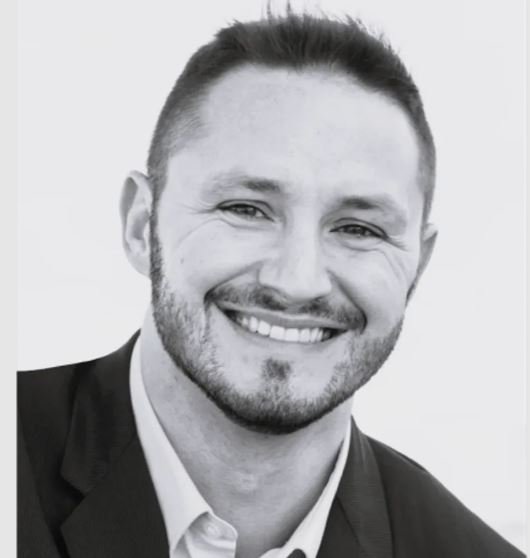 Grégory Fromentin - Conseiller immobilier IAD France